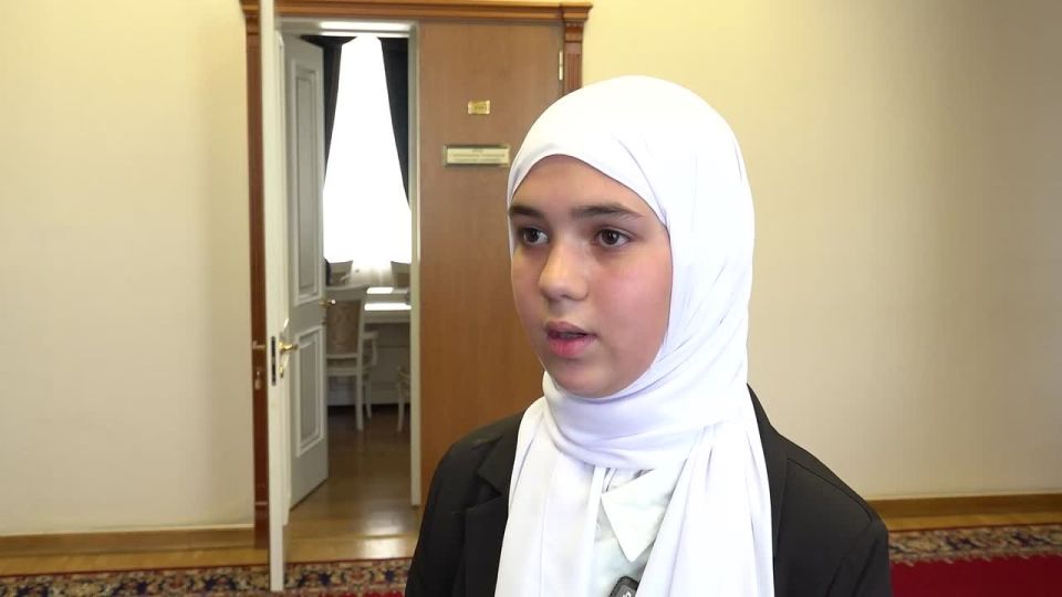 Хадижа Дибирова из Хасавюрта самостоятельно подготовила команду младших классов к Всероссийской военно-патриотической игре «Зарница 2.0»