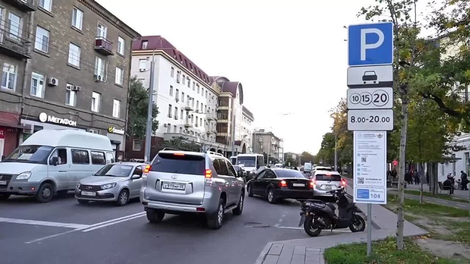 Весь комплекс необходимых мероприятий по организации платных парковок в Махачкале завершен, сообщает администрация города