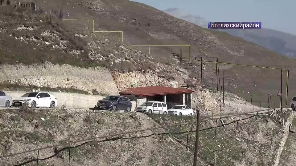 В рамках международного газового форума в селе Зибирхали Ботлихского района подключены к системе газоснабжения шесть домовладений ветеранов боевых действий и семей участников СВО