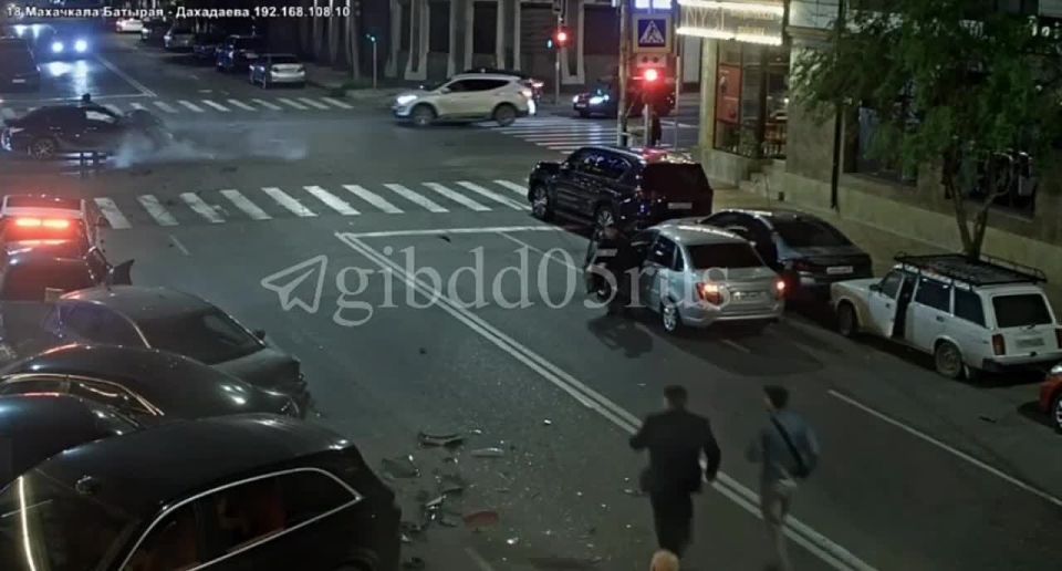 Виновником массового ДТП в центре Махачкале стал водитель с криминальным прошлым