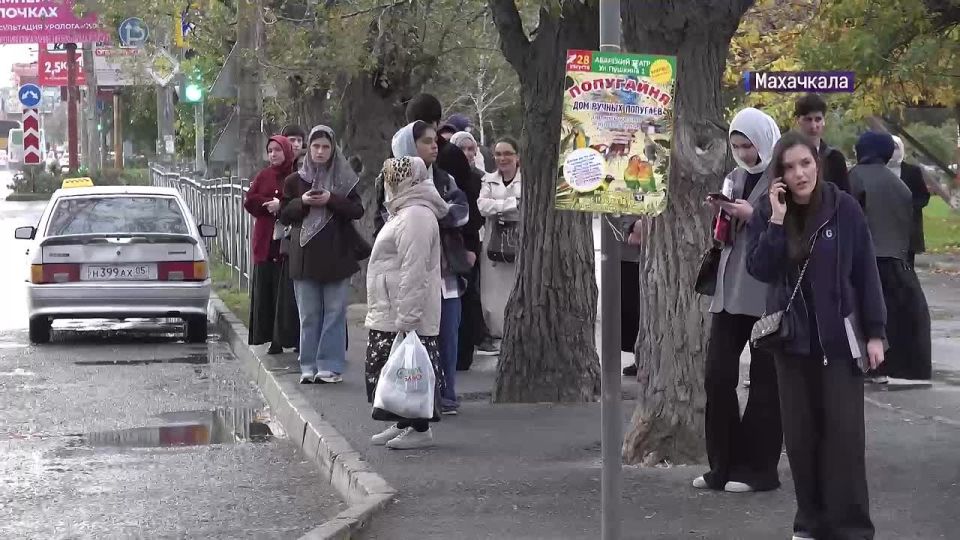 Переполненные маршрутки Махачкалы: когда ждать уже нет сил