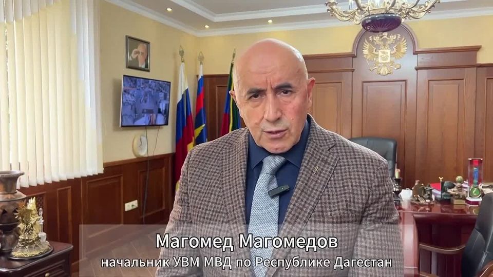 Полицейские выявили в Махачкале 19 граждан Азербайджана, которые нарушали миграционное законодательство РФ. Всех нелегальных мигрантов выдворят на родину, сообщает пресс-служба МВД по Дагестану