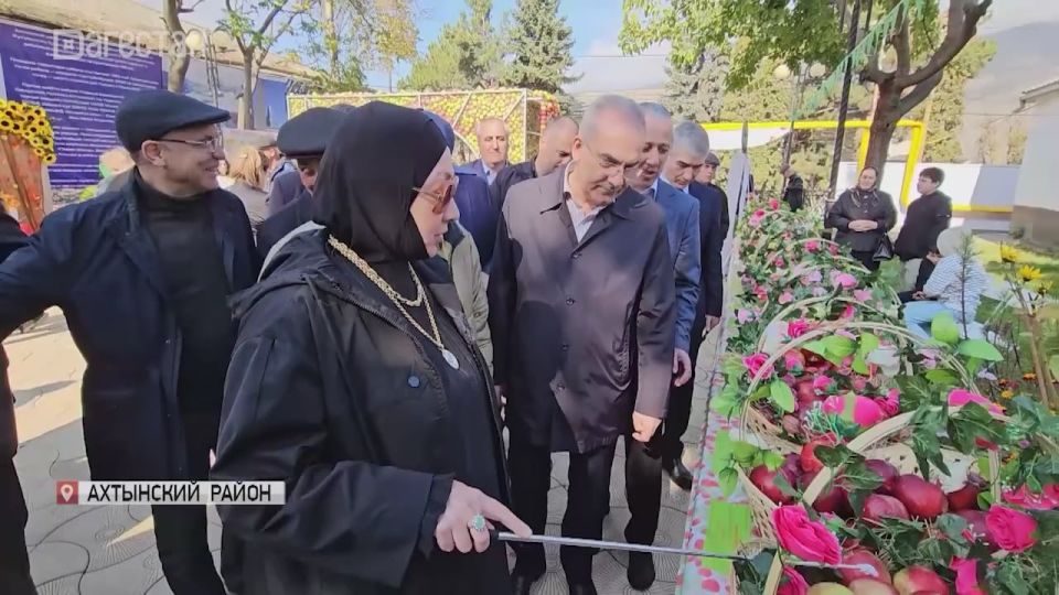 В Ахтынском районе прошел фестиваль яблок– это масштабный праздник, который собрал гостей со всей страны