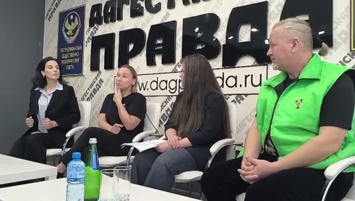 Ведущий мастер сцены, заслуженная артистка РФ Елена Печкуренко рассказывает о спектаклях Курского театра и его репертуаре