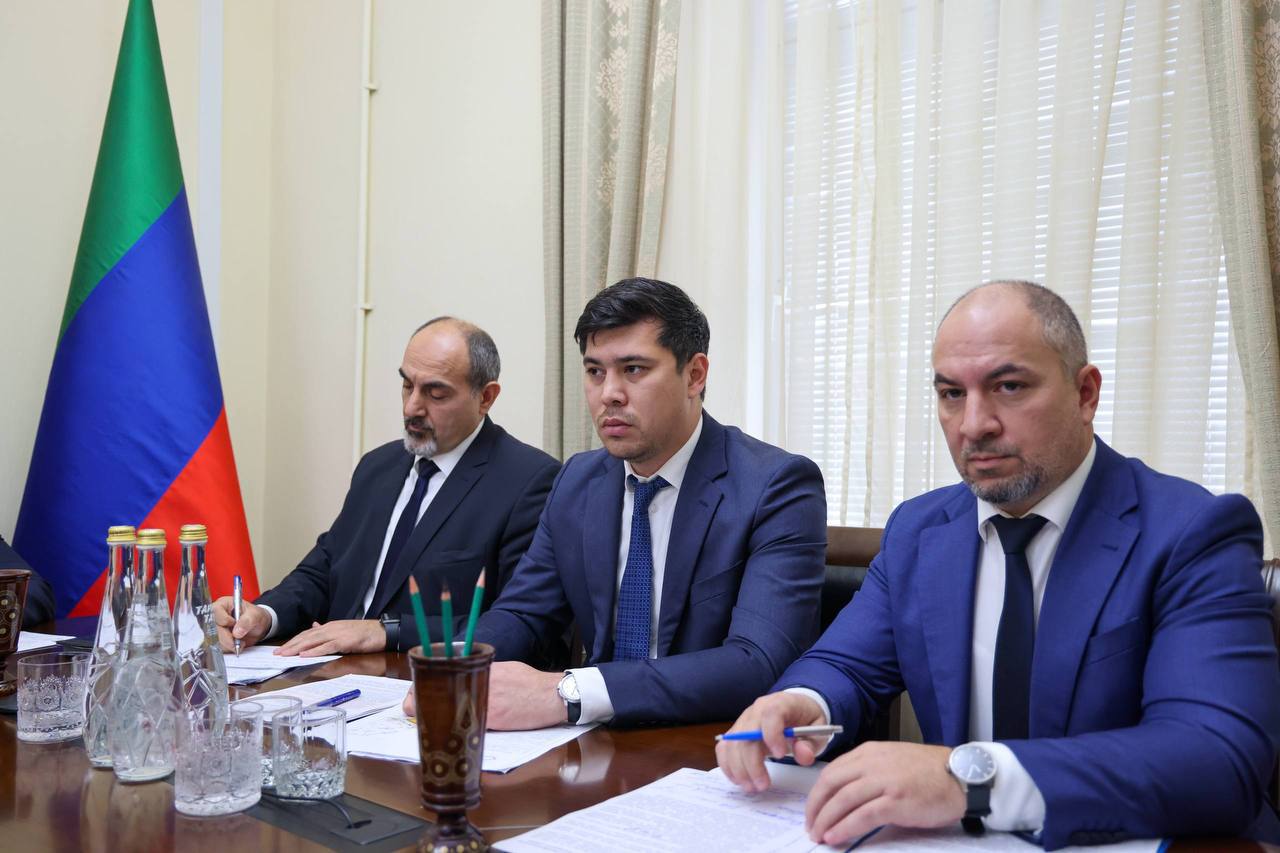 На личном приеме граждан к Сергею Меликову поступила просьба о строительстве новой школы в Табасаранском районе На личном приеме граждан к Сергею Меликову поступила просьба о строительстве новой школы в Табасаранском районе