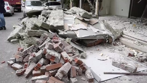 Незаконную пристройку демонтируют на улице Оскара в Махачкале