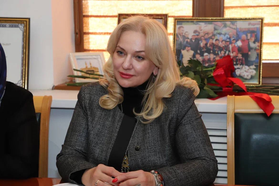 В ходе рабочей поездки в Ахвахский район Зарема Бутаева провела личный прием граждан В ходе рабочей поездки в Ахвахский район Зарема Бутаева провела личный прием граждан