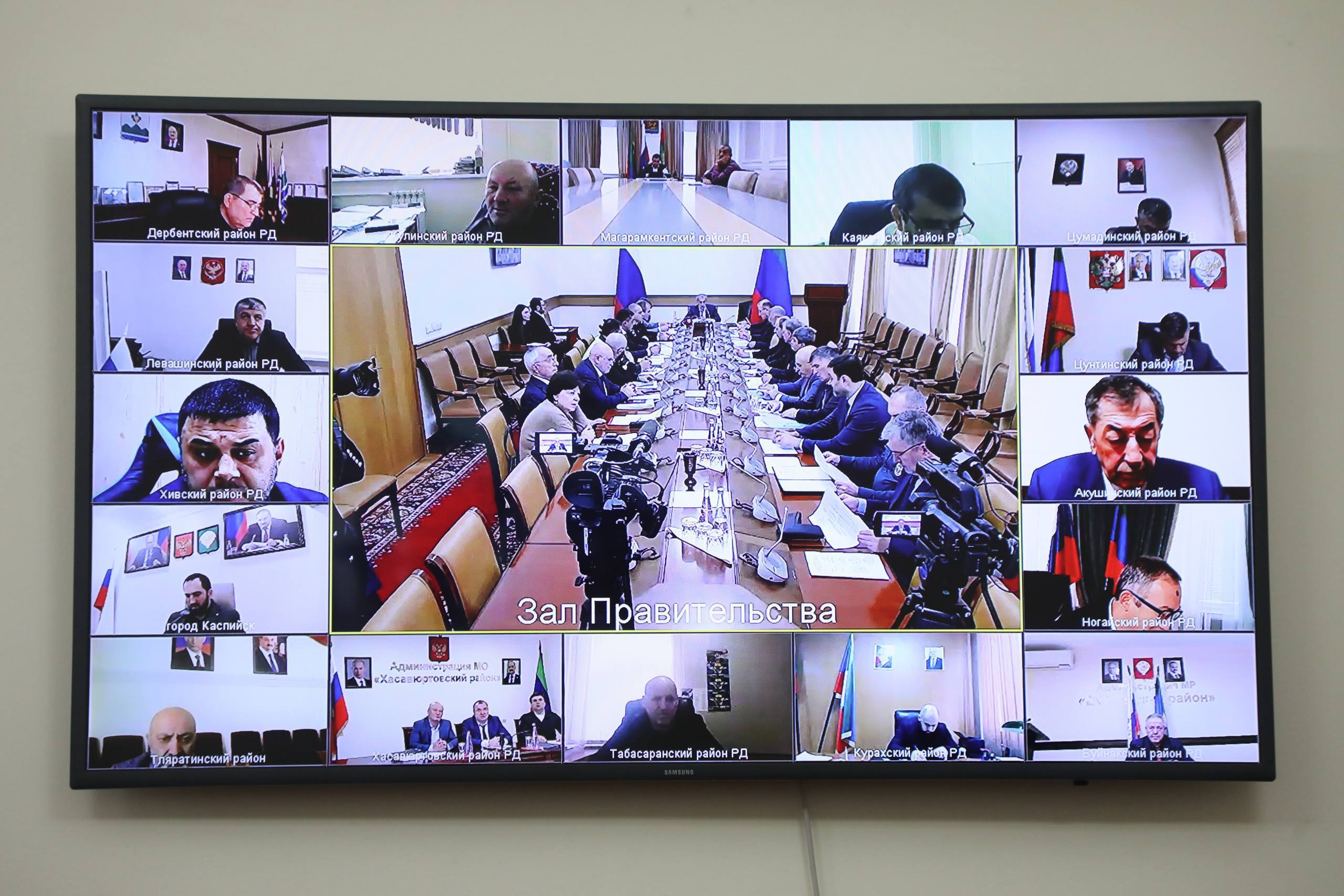 243 единицы дорожной техники привлекут для обеспечения безопасности на дорогах Дагестана в зимний период 243 единицы дорожной техники привлекут для обеспечения безопасности на дорогах Дагестана в зимний период