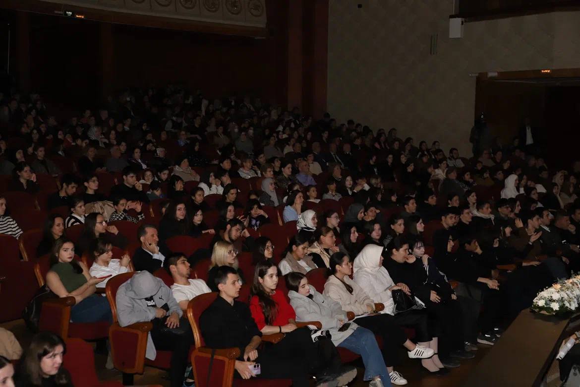 125-летие основоположников профессиональных видов искусств отметили в Дагестане 125-летие основоположников профессиональных видов искусств отметили в Дагестане