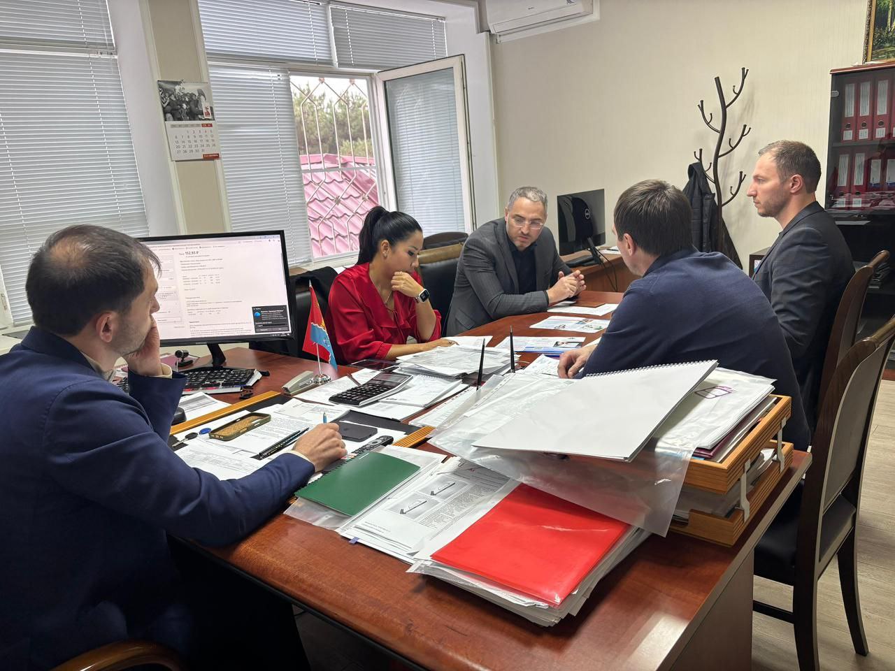 В администрации Каспийска обсудили вопросы противодействия нелегальной занятости В администрации Каспийска обсудили вопросы противодействия нелегальной занятости