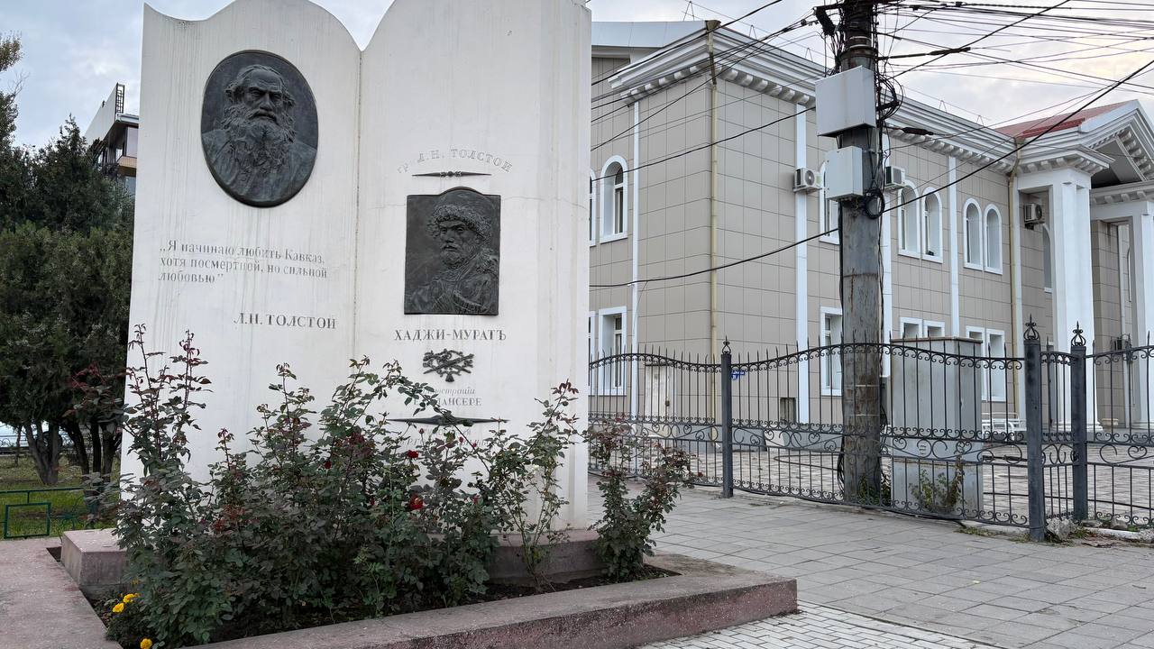 Город, который расцветает благодаря труду специалистов Город, который расцветает благодаря труду специалистов