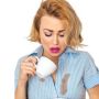 Как перекись водорода может спасти вашу любимую блузку от винных пятен