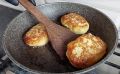 Нежные картофельные котлеты с мясной начинкой: простой рецепт для праздничного стола