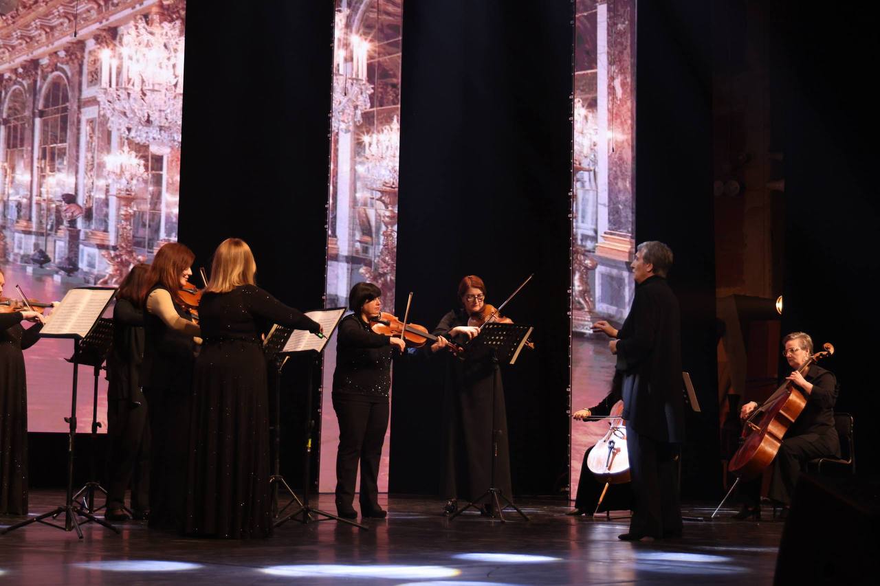 Легендарный футбольный тренер Гаджи Гаджиев отпраздновал 80-летний юбилей Легендарный футбольный тренер Гаджи Гаджиев отпраздновал 80-летний юбилей