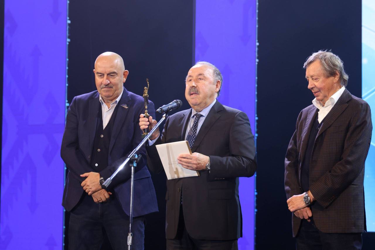 В Дагестан для участия в мероприятиях к 80-летию Гаджи Гаджиева прибыли заслуженные тренеры России