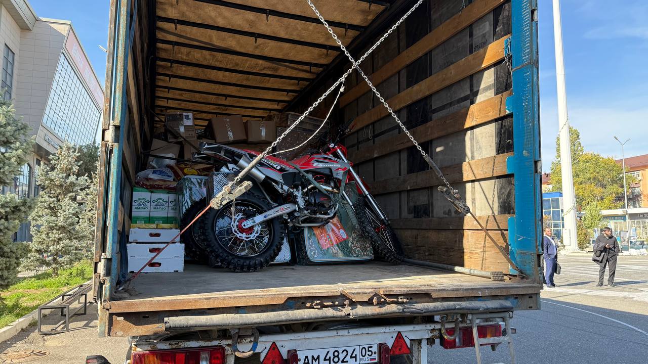 Очередную гуманитарную помощь весом почти 35 тонн отправили из Дагестана в Запорожье Очередную гуманитарную помощь весом почти 35 тонн отправили из Дагестана в Запорожье