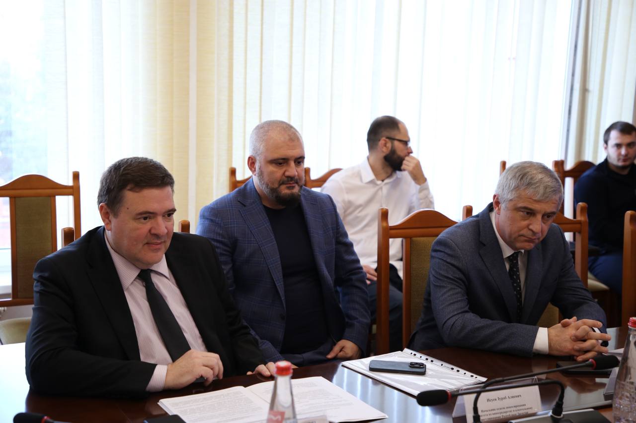 В Минэкономразвития Дагестана под председательством заместителя министра Марата Сайпулаева прошло заседание Консультативного совета по оценке регулирующего воздействия В Минэкономразвития Дагестана под председательством заместителя министра Марата Сайпулаева прошло заседание Консультативного совета по оценке регулирующего воздействия
