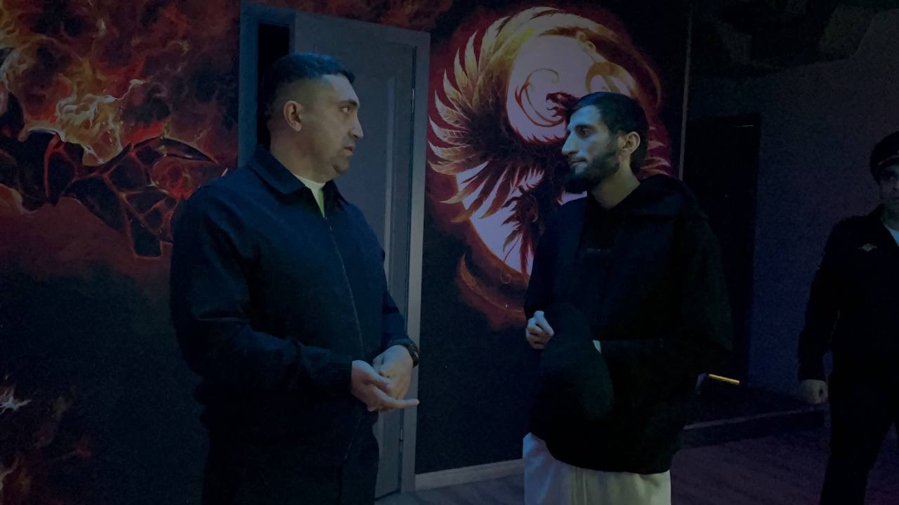 Минмолодежи Дагестана провело рейды в компьютерных клубах Махачкалы Минмолодежи Дагестана провело рейды в компьютерных клубах Махачкалы