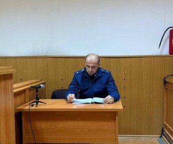 В Буйнакске местный житель приговорен к 13 с половиной годам лишения свободы за убийство сестры и совершение иных преступлений