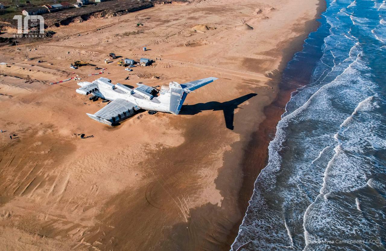 Так выглядит легенда: ракетный корабль-экраноплан «Лунь» недалеко от Дербента Так выглядит легенда: ракетный корабль-экраноплан «Лунь» недалеко от Дербента