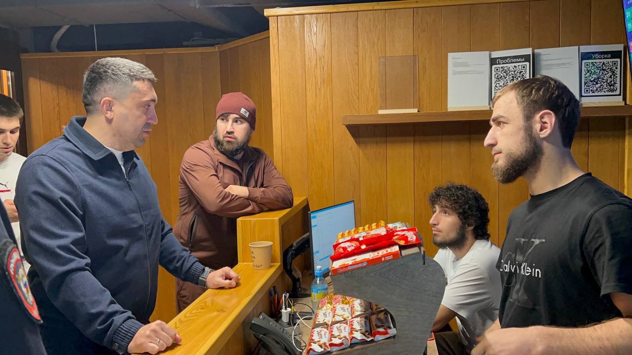 Минмолодежи Дагестана провело рейды в компьютерных клубах Махачкалы Минмолодежи Дагестана провело рейды в компьютерных клубах Махачкалы