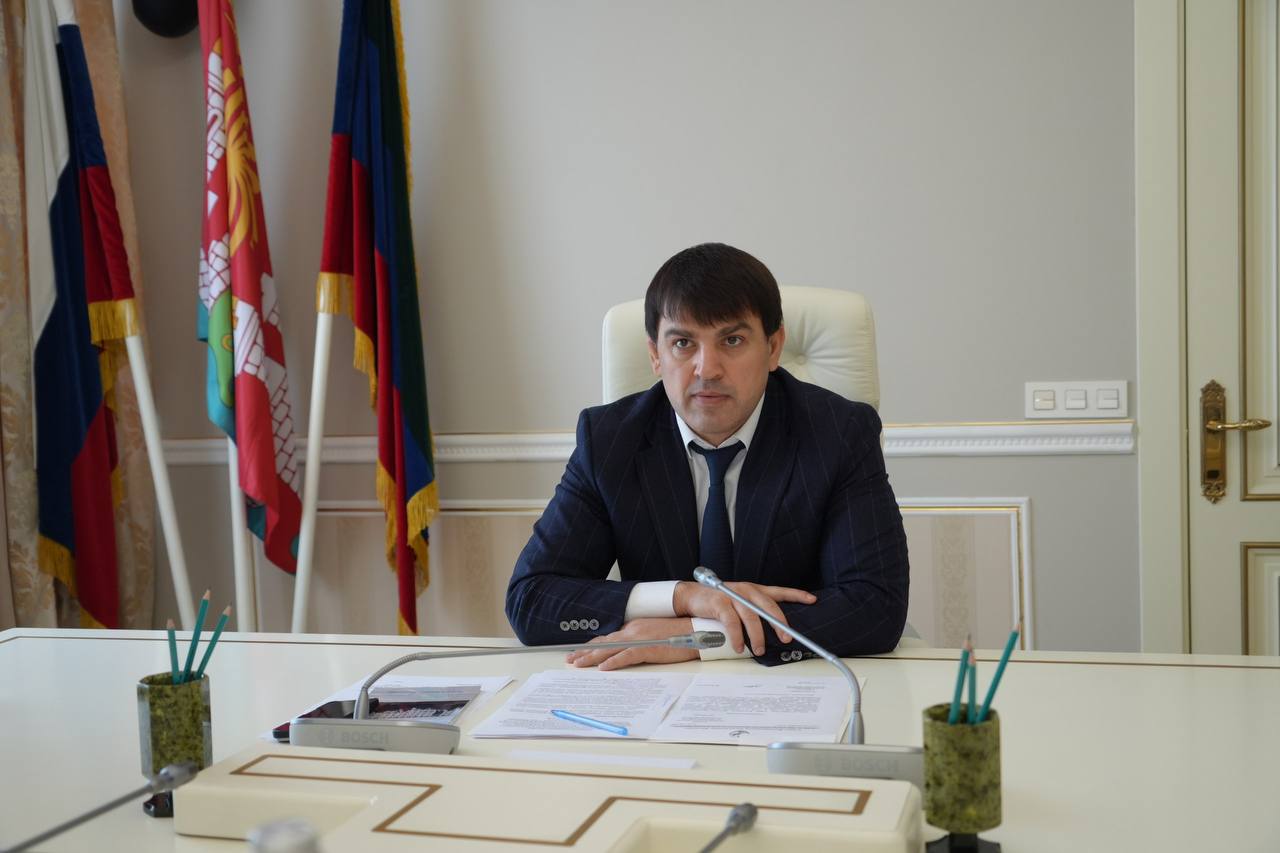 Заседание Республиканской призывной комиссии и Оперативного штаба Дагестана прошло под руководством главы региона Сергея Меликова