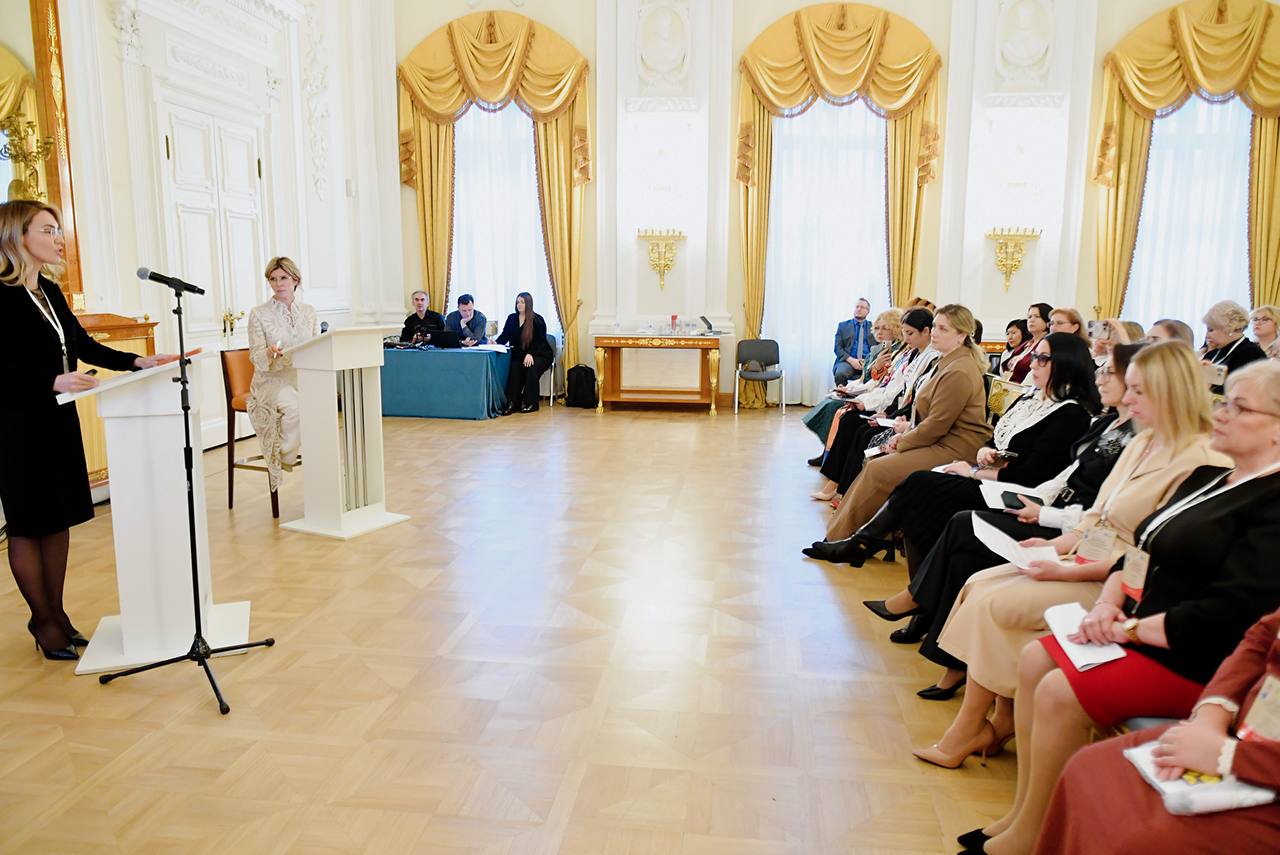 Эмилия Шахабутиновна: Фоторепортаж: Первый Международный форум «Женщины за сохранение традиций», организованный Советом ЕЖФ при Совете Федерации РФ и Национальным центром исторической памяти при Президенте РФ, 28–29 октября... Эмилия Шахабутиновна: Фоторепортаж: Первый Международный форум «Женщины за сохранение традиций», организованный Советом ЕЖФ при Совете Федерации РФ и Национальным центром исторической памяти при Президенте РФ, 28–29 октября...