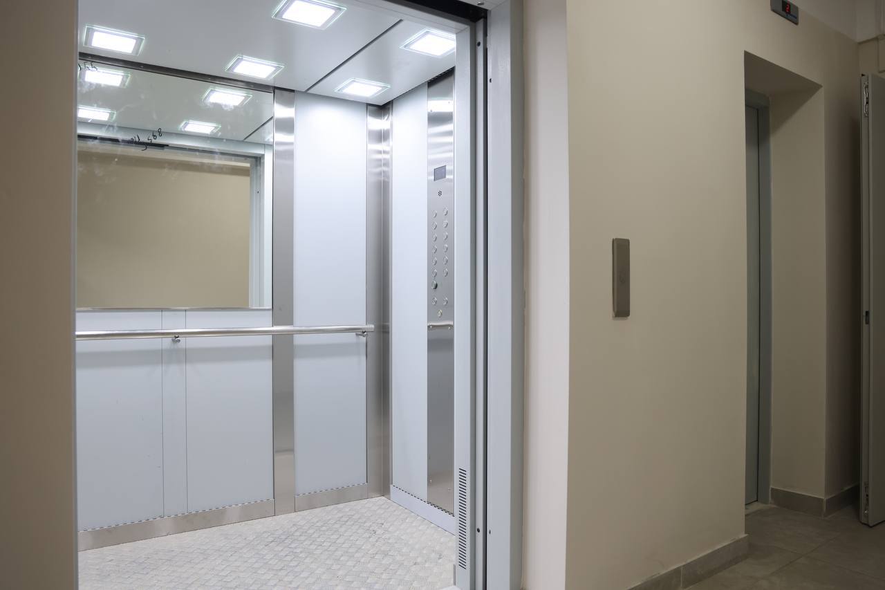 В городе Каспийск жители домов признанных аварийными получили ключи от новых квартир В городе Каспийск жители домов признанных аварийными получили ключи от новых квартир