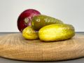 Салат из соленых огурцов: быстро, просто и вкусно