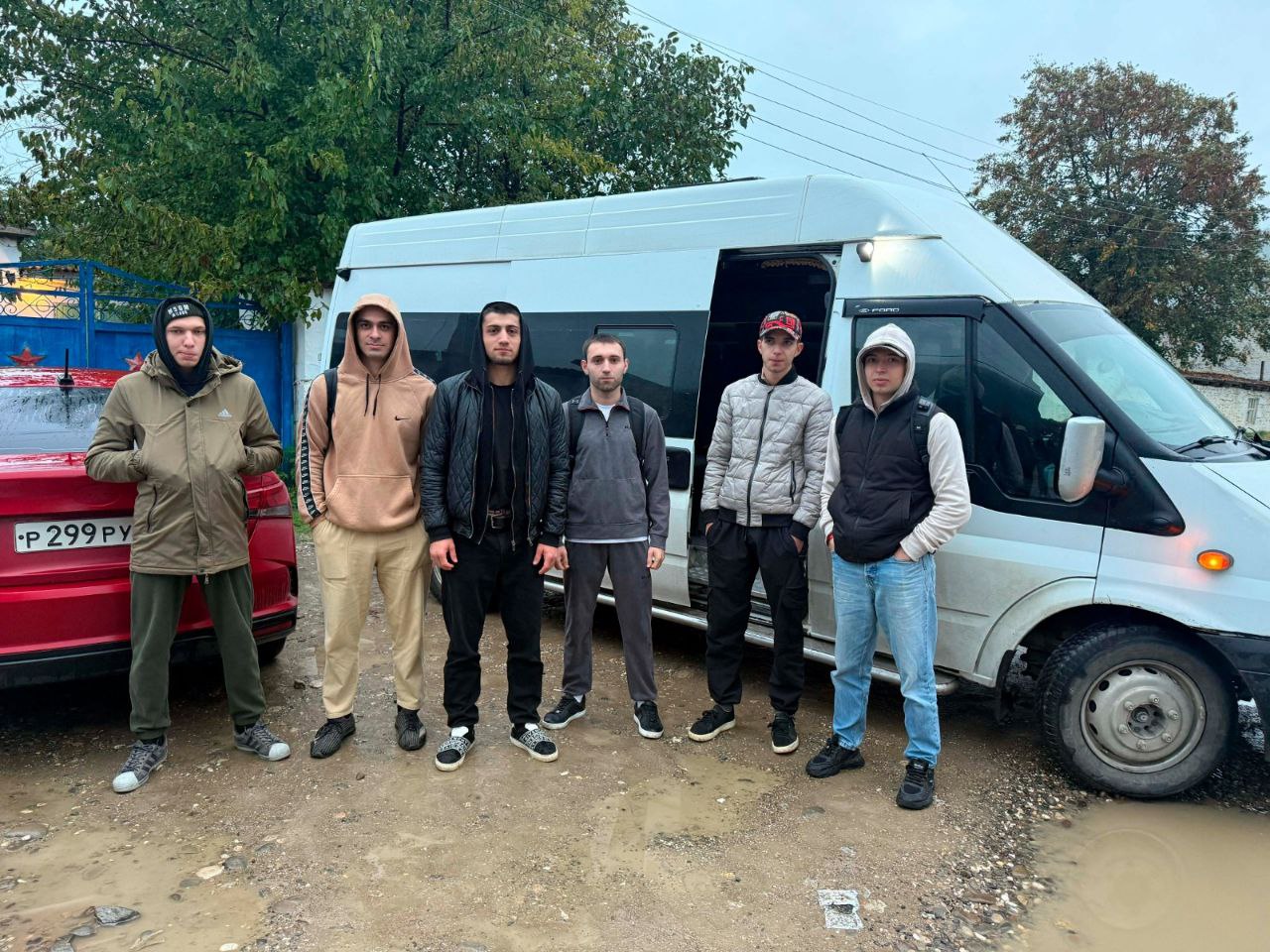 27 новобранцев из Кайтагского района проходят срочную службу в Армии России