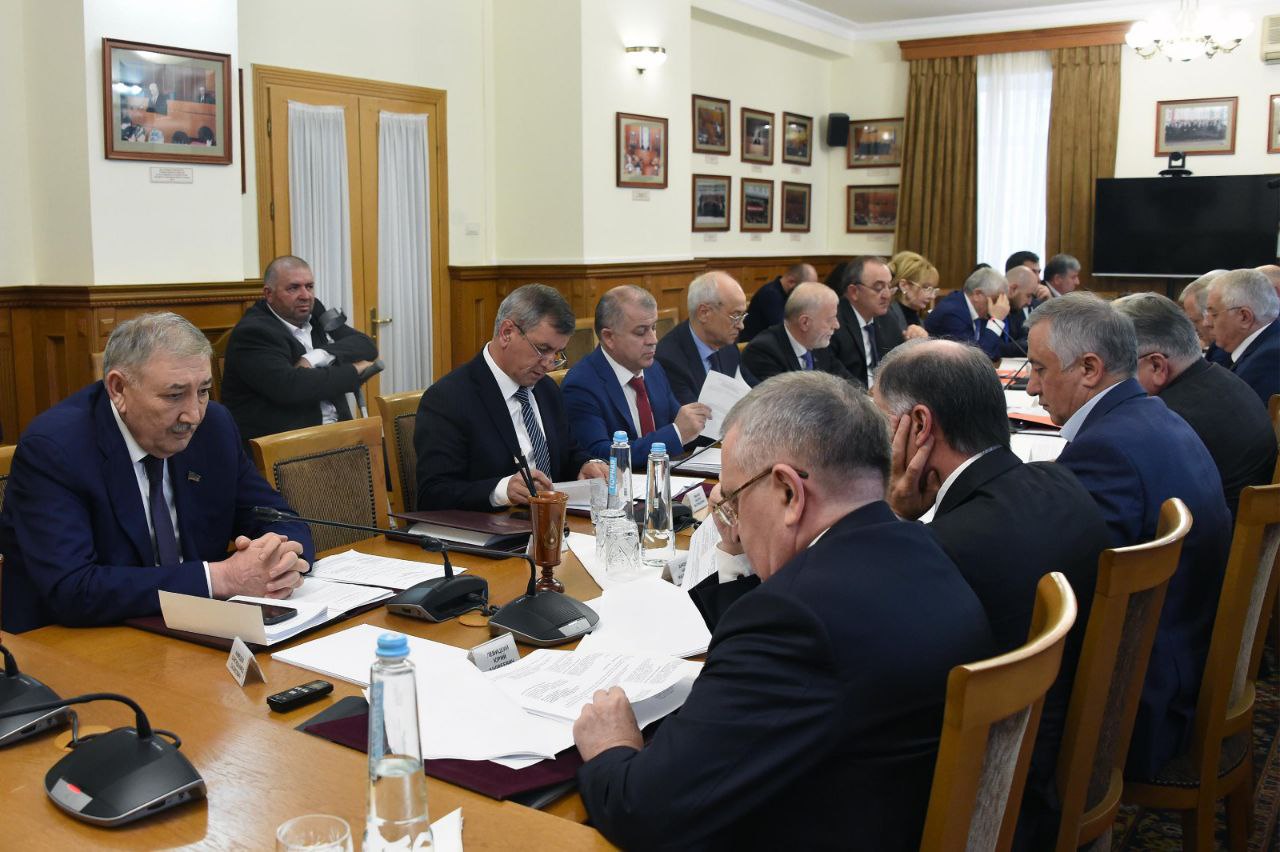 Президиум НС РД утвердил повестку 48 сесии сеьмого созыва Президиум НС РД утвердил повестку 48 сесии сеьмого созыва