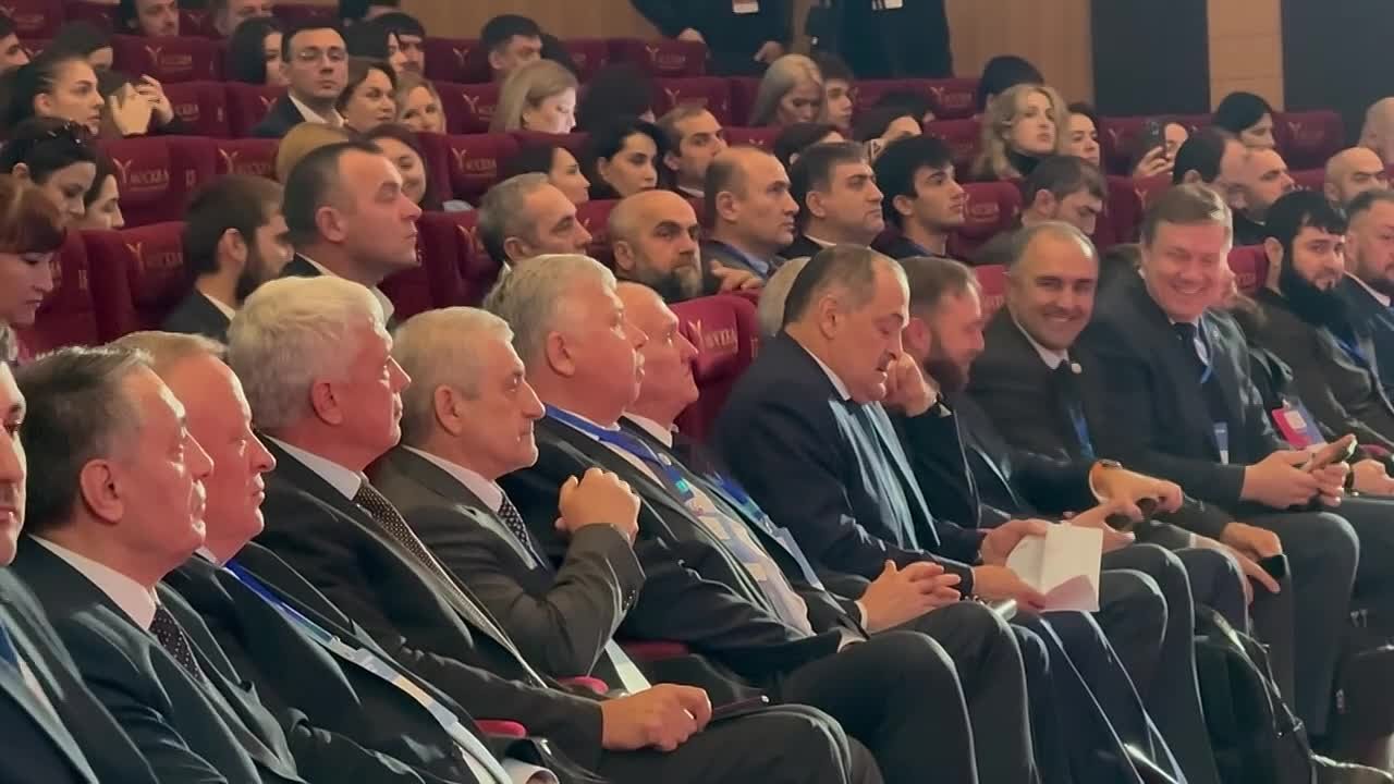 Третий международный Каспийский цифровой форум официально стартовал в Дагестане!