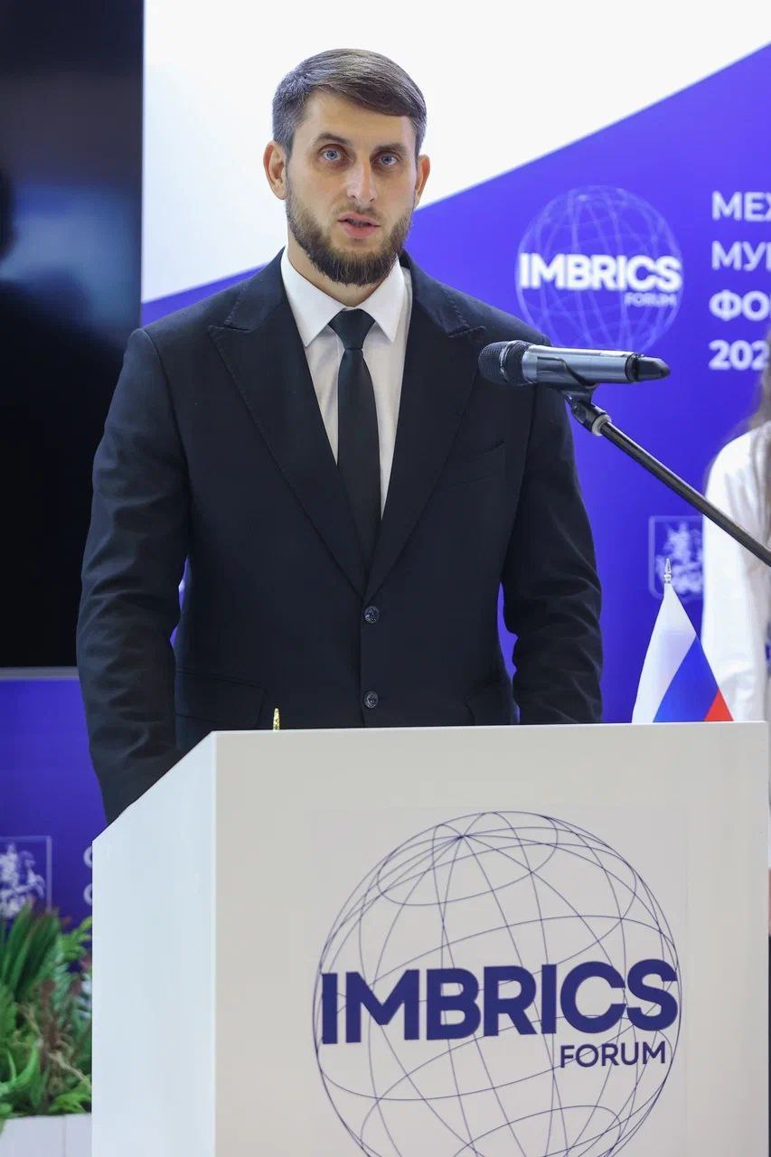 Дружба, начатая на Форуме БРИКС: как Минск и Каспийск стали партнерами! Дружба, начатая на Форуме БРИКС: как Минск и Каспийск стали партнерами!