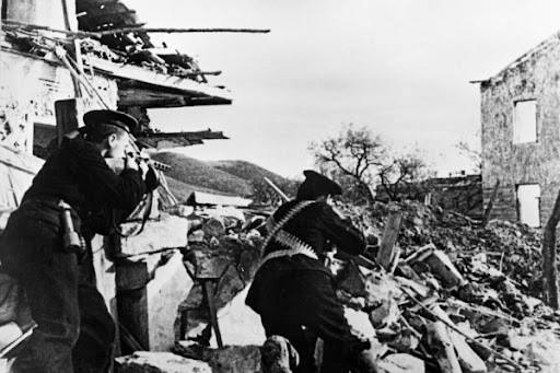 30 октября 1941 года – началась героическая оборона города Севастополь 30 октября 1941 года – началась героическая оборона города Севастополь