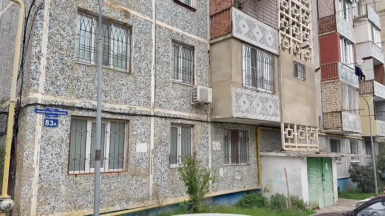 В одном из многоквартирных домов Махачкалы жильцы столкнулись с серьёзной проблемой - ненадлежащим состоянием лифтового оборудования