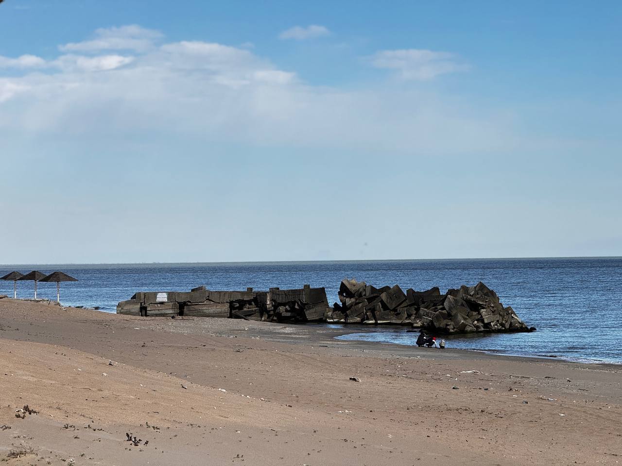 Администрация Махачкалы проводит мероприятия по контролю за прибрежными землями Администрация Махачкалы проводит мероприятия по контролю за прибрежными землями
