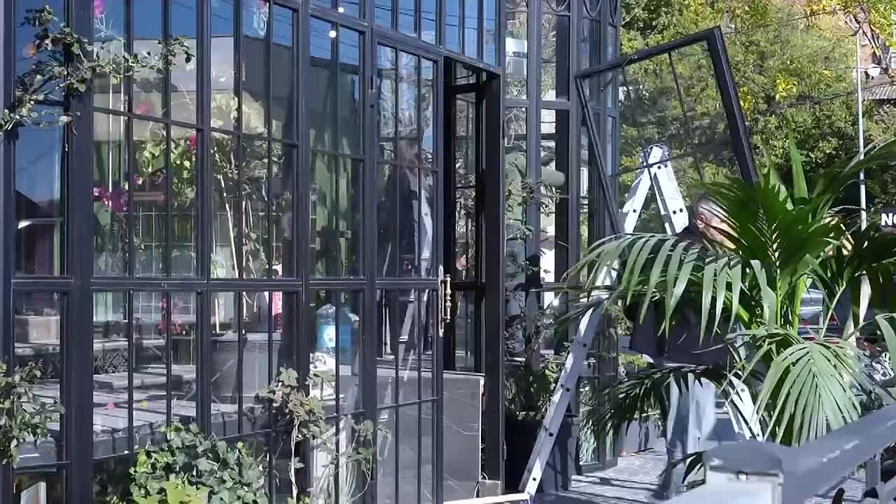 В Махачкале освобождён от незаконного захвата очередной тротуар