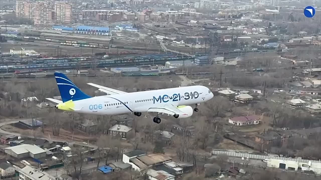 Российский авиалайнер МС-21 совершил прорывной полет
