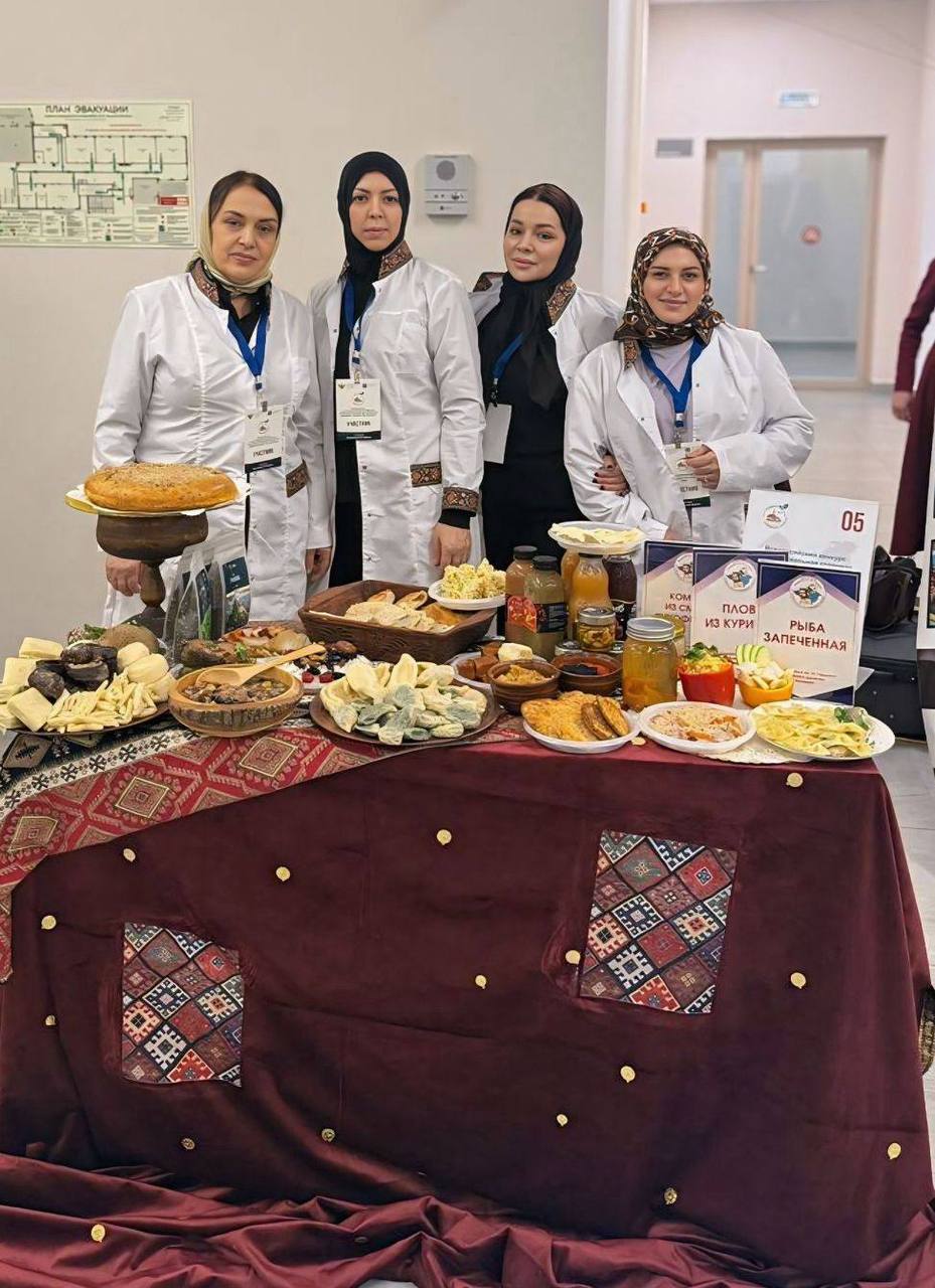 Хасавюртовская гимназия имени М. Горького представляет Дагестан на Всероссийском конкурсе «Лучшая школьная столовая - 2025» Хасавюртовская гимназия имени М. Горького представляет Дагестан на Всероссийском конкурсе «Лучшая школьная столовая - 2025»