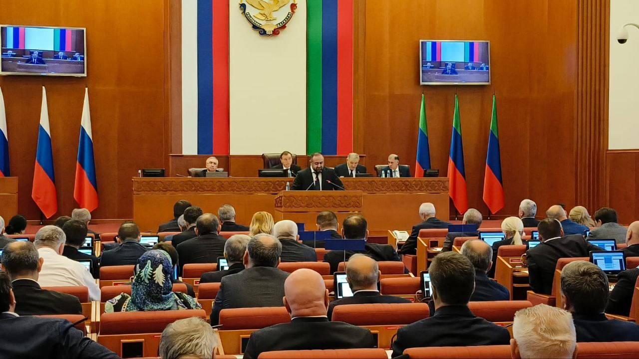 В основной части повестки 48 сессии НС РД парламентарии рассмотрели законопроекты, касающиеся социальной поддержки детей-сирот и детей, оставшихся без попечения родителей, деятельности мировых судей, ... В основной части повестки 48 сессии НС РД парламентарии рассмотрели законопроекты, касающиеся социальной поддержки детей-сирот и детей, оставшихся без попечения родителей, деятельности мировых судей, ...