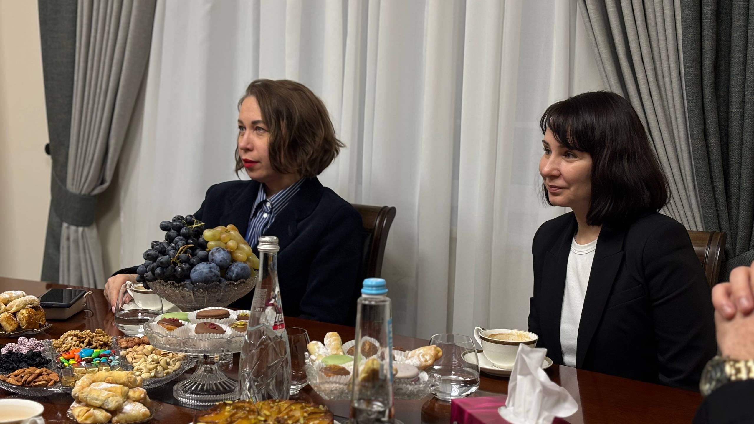 Госэкспертизу Дагестана с рабочим визитом посетила советник министра строительства России Елена Звонарева Госэкспертизу Дагестана с рабочим визитом посетила советник министра строительства России Елена Звонарева