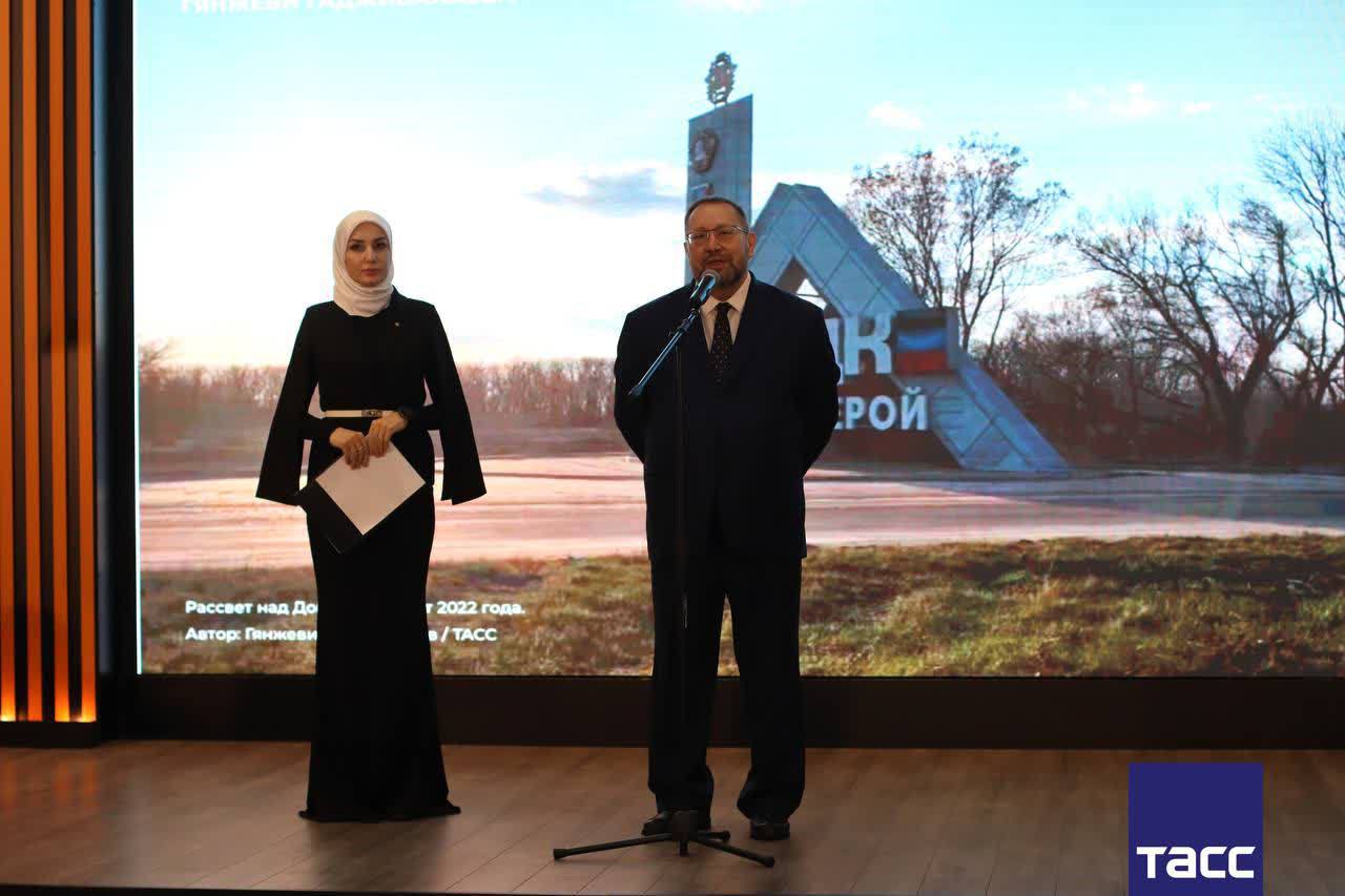 Эмилия Шахабутиновна: СВО глазами ТАСС: в Махачкале открылась выставка талантливого репортера и истинного патриота, спецкорра ТАСС Гянжеви Гаджибалаева Эмилия Шахабутиновна: СВО глазами ТАСС: в Махачкале открылась выставка талантливого репортера и истинного патриота, спецкорра ТАСС Гянжеви Гаджибалаева