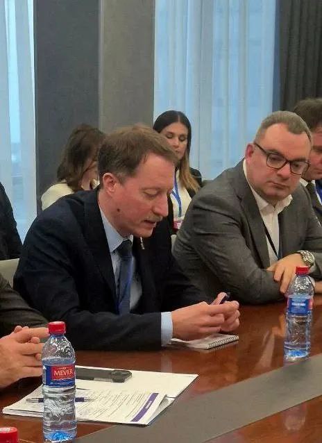 Владимир Ивин принял участие в III Каспийском цифровом форуме 2025 Владимир Ивин принял участие в III Каспийском цифровом форуме 2025