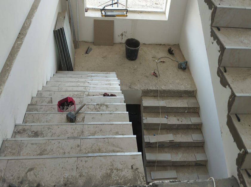 На площадке новой школы села Какамахи Карабудахкенского района готовят основания будущих спортплощадок На площадке новой школы села Какамахи Карабудахкенского района готовят основания будущих спортплощадок