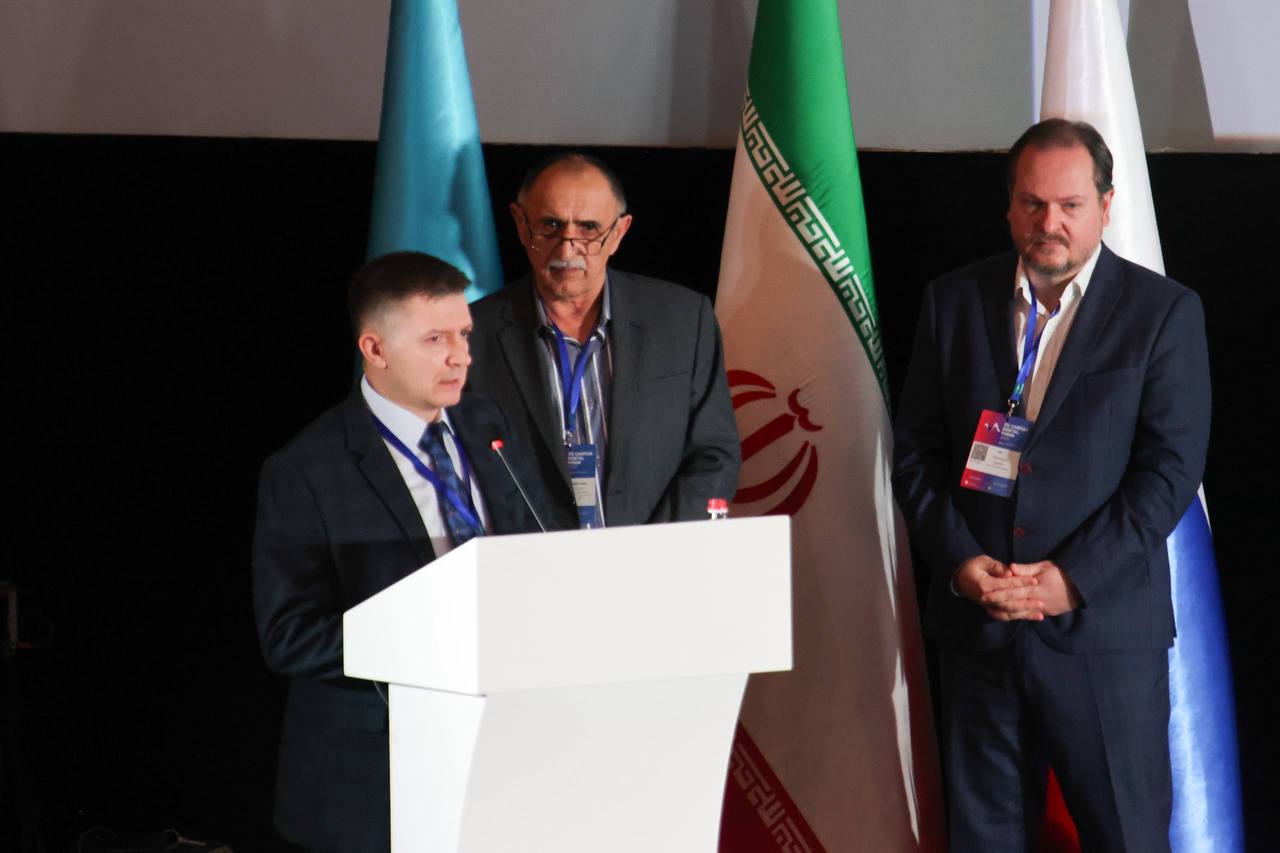 Сергей Меликов поблагодарил экспертов за выработку решений актуальных проблем в рамках Каспийского цифрового форума Сергей Меликов поблагодарил экспертов за выработку решений актуальных проблем в рамках Каспийского цифрового форума