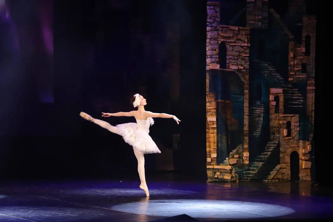 В Дагестане состоялась премьера драматического балета «Снова в горы» В Дагестане состоялась премьера драматического балета «Снова в горы»