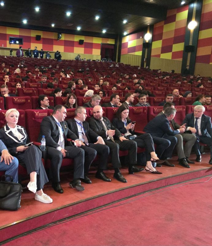 В работе Международного Каспийского цифрового форума принимали участие депутаты Народного Собрания РД Сефер Алиев, Елена Павлюченко, Абдулла Магомедов и Осман Булатов