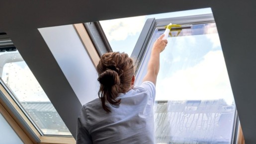 Окна всегда будут сиять как бриллиант: натрите стекла вот чем, и грязь исчезнет