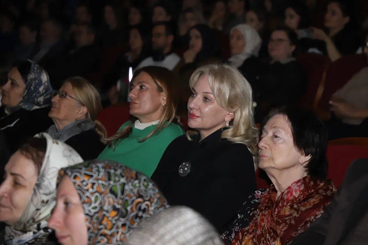 В Дагестане состоялась премьера драматического балета «Снова в горы» В Дагестане состоялась премьера драматического балета «Снова в горы»