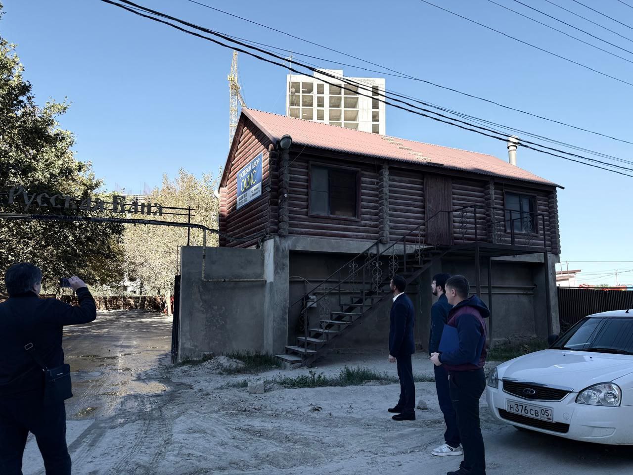 Сотрудниками Управления экономического развития и инвестиционной политики совместно с сотрудниками отдела Муниципального контроля городского округа был проведен рейд по торговым точкам города Сотрудниками Управления экономического развития и инвестиционной политики совместно с сотрудниками отдела Муниципального контроля городского округа был проведен рейд по торговым точкам города